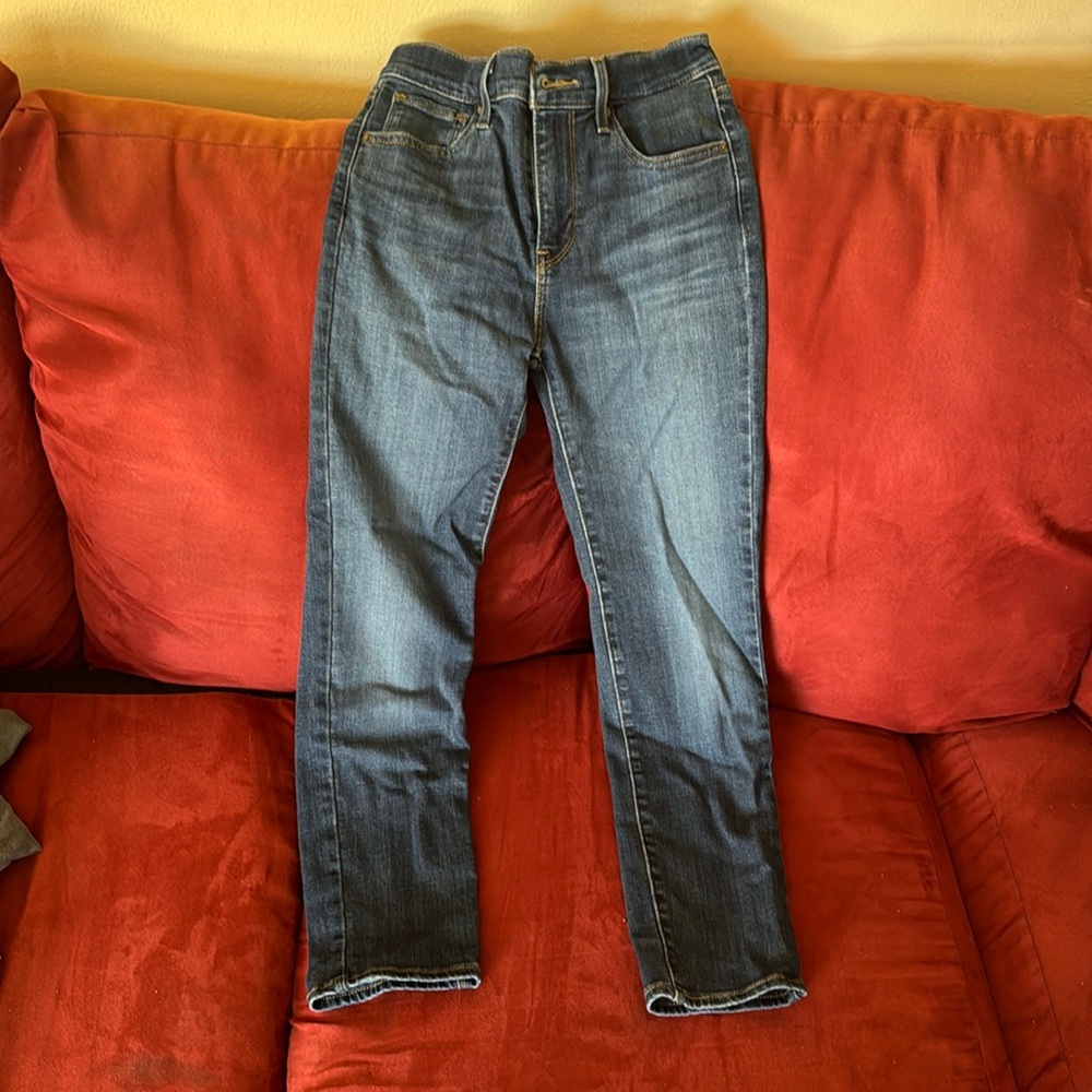 Levi’s Women’s High Rise Straight Cut Jeans